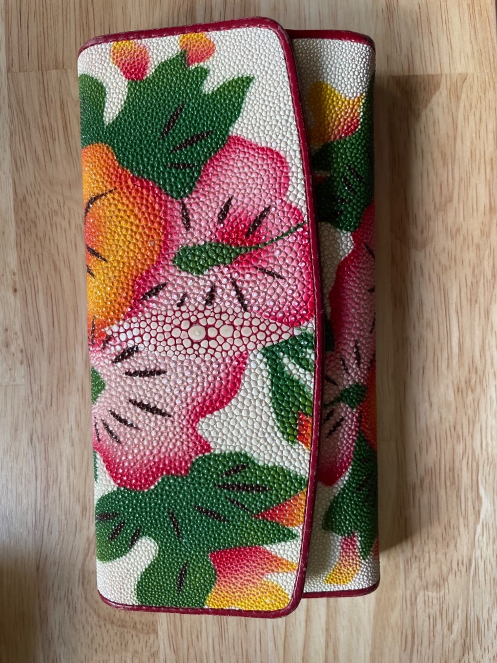 Kismet Stingray Leather Floral Clutch Wallet Tri-fold Arsace